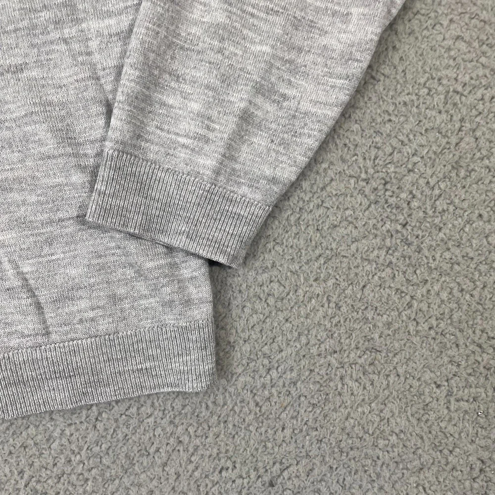 Apt 9 Seriously Soft Sweater Men XL Gray Merino Wool Blend Preppy V-Neck